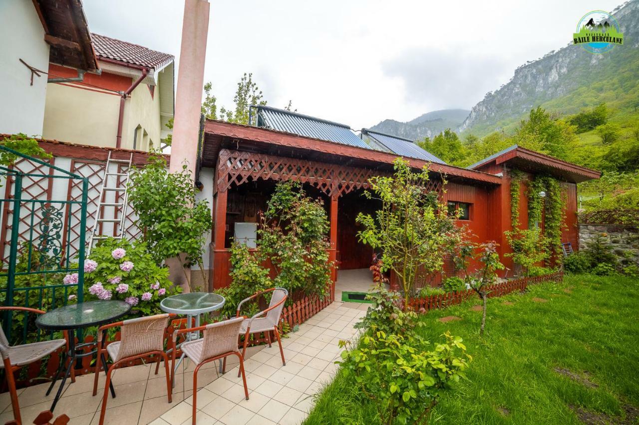 Pension Eden Беїле-Херкулане Екстер'єр фото
